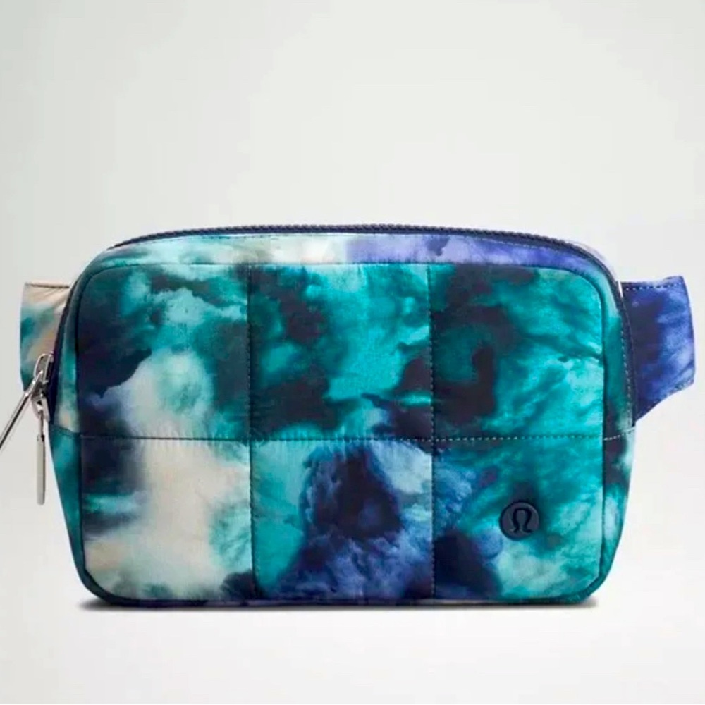 Lululemon everywhere Belt Bag NWT